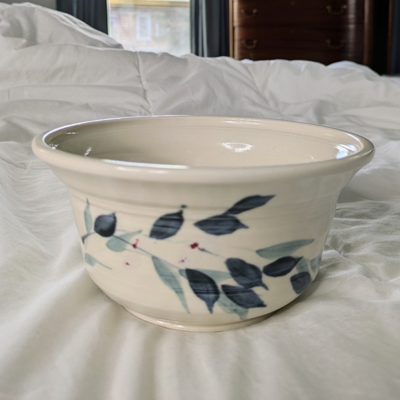 Ceramic covered serving dish - handmade pottery - Picture 9 of 9